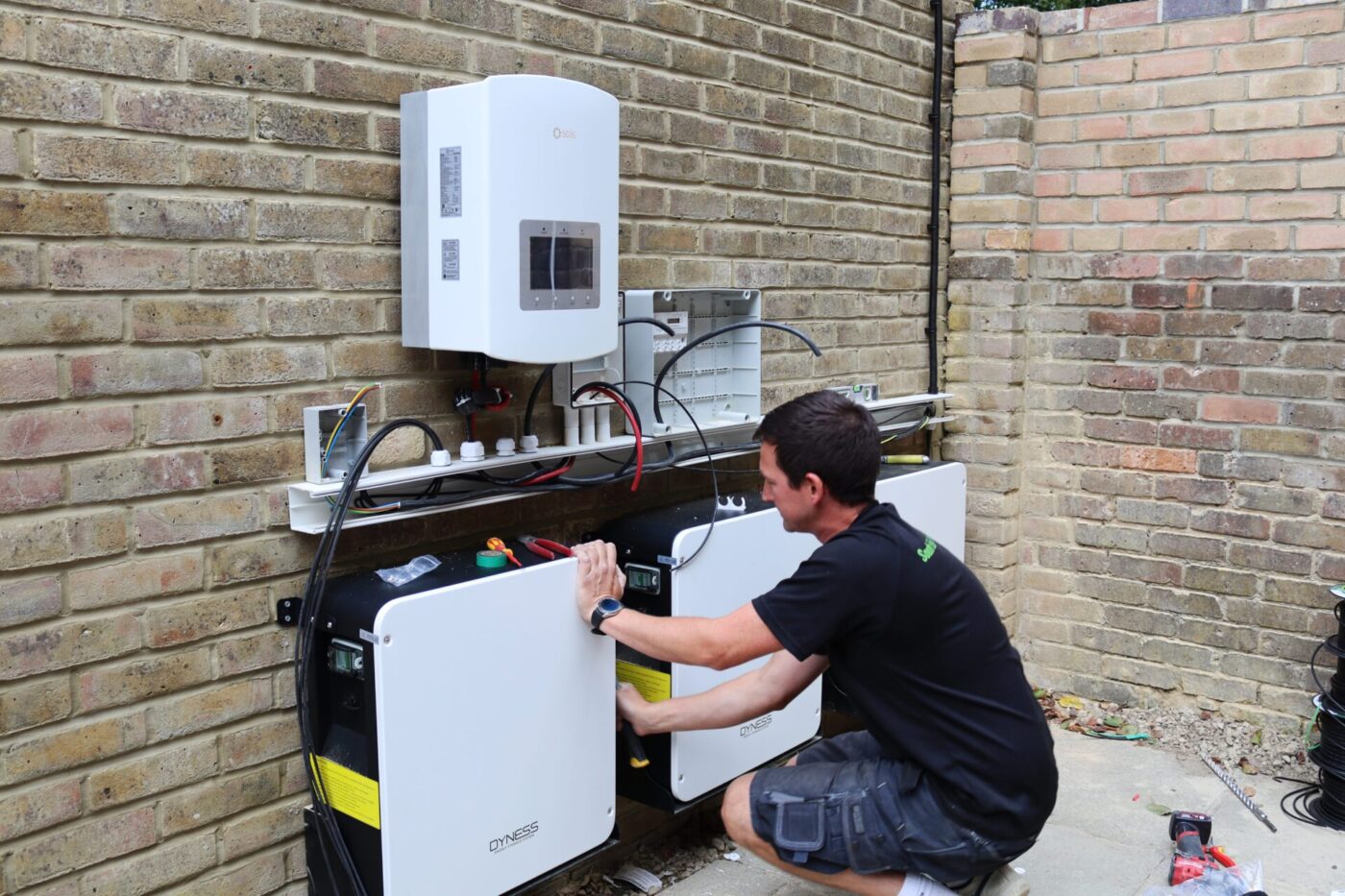 Solar PV system in Longfield